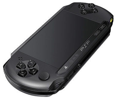 Wi-Fiなしの新型PSP、「PSP E 1000」が発売される2